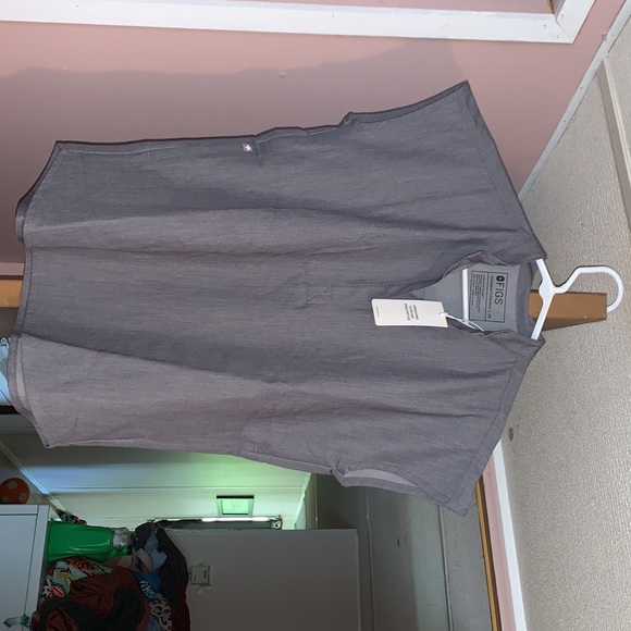 Figs Graphite Rafaela XS Top - Picture 2 of 2